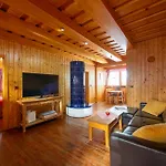 Pinius By Pieris 3*