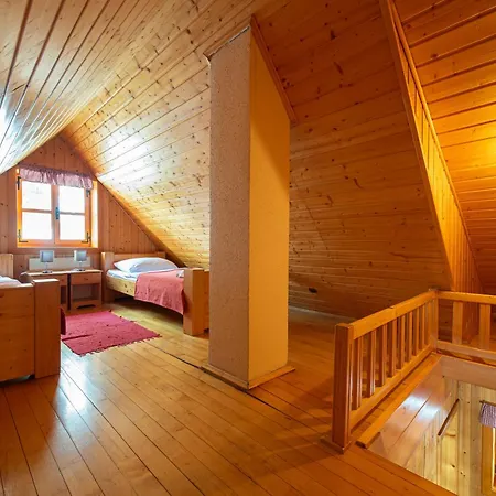 Pinius By Pieris Vendégház Pribilina