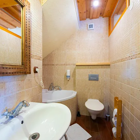 Pinius By Pieris 3* Pribilina