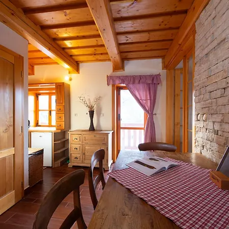 Vendégház Pinius By Pieris 3*