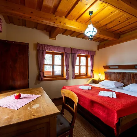 Vendégház Pinius By Pieris 3*