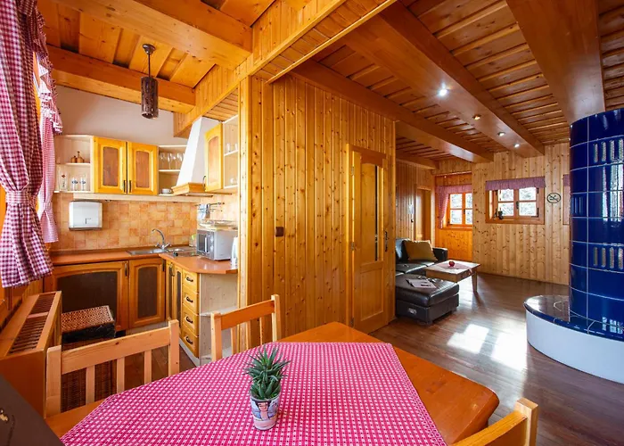 Pinius By Pieris 招待所 3*