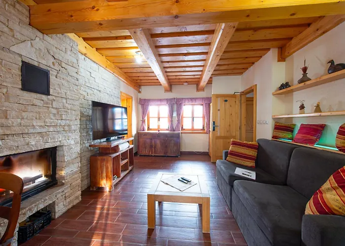 Guest house Pinius By Pieris 3*